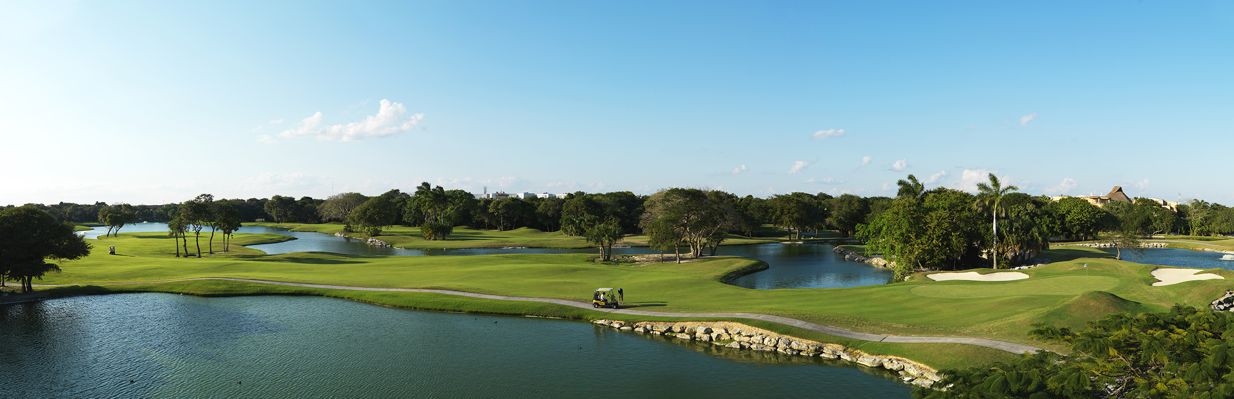 2703245-hole_18a.jpg